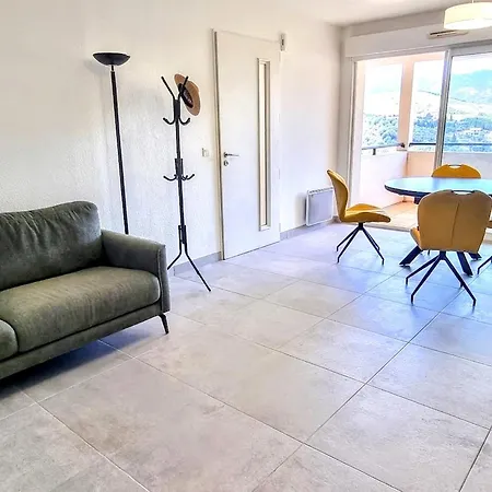 : Magnifique T2 Avec Terrasse Et Garage - Fr-1-309-476 Apartment *